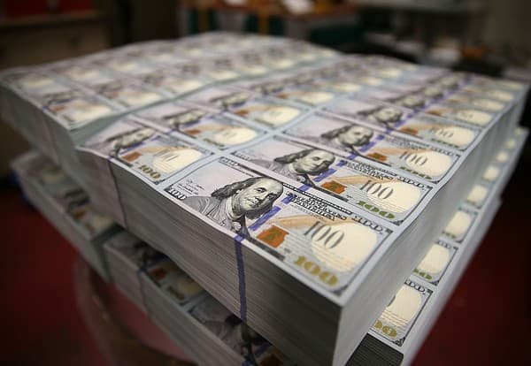 Turkiya va Hindiston dollardan voz kechishi mumkin
