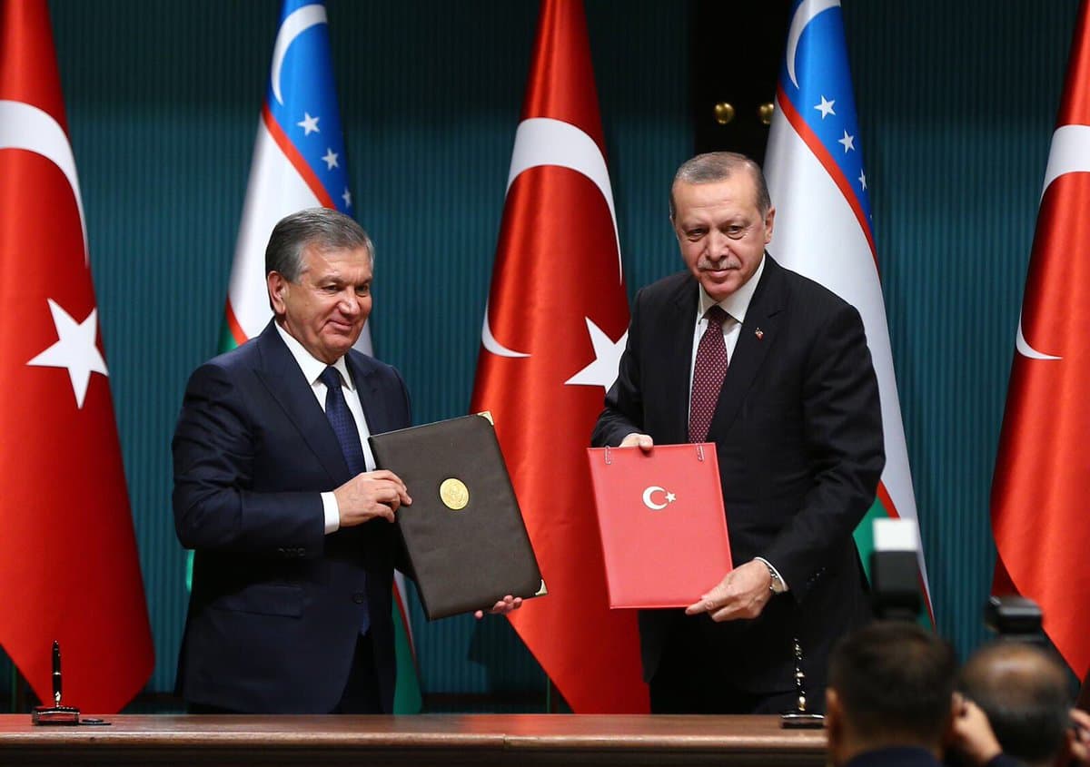 O‘zbekiston va Turkiya o‘rtasida 20 dan ortiq hujjat imzolandi