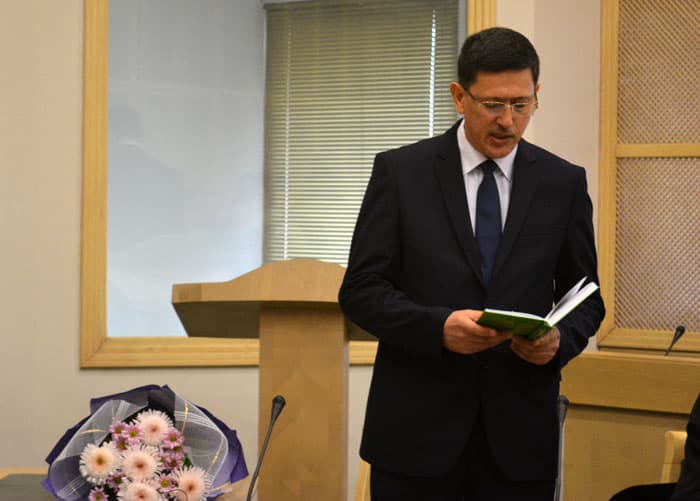 Minhojiddin Mirzo prezidentning yangi matbuot kotibi bo‘ldi