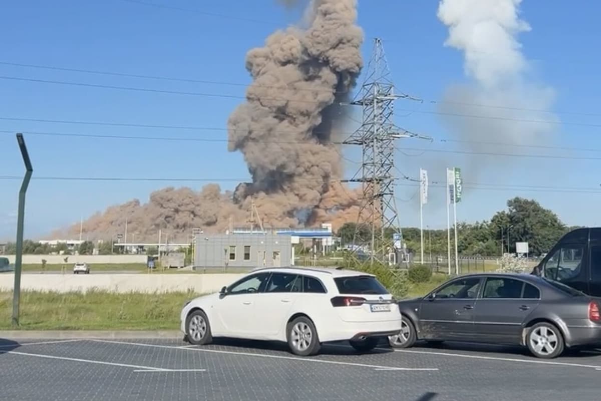 Jitomir yaqinidagi portlashlar: ikki korxona yakson etilgan