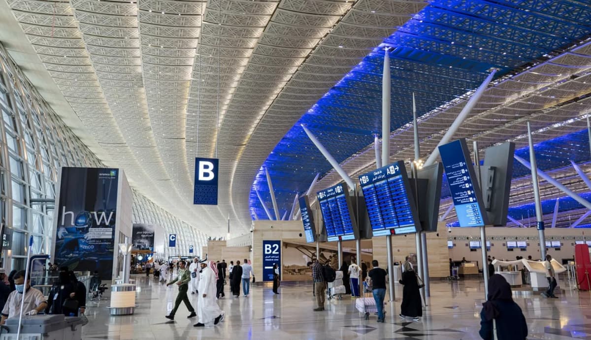 Saudiyadagi deportatsiya markazida saqlanayotgan O‘zbekiston fuqarolari vatanga olib kelindi
