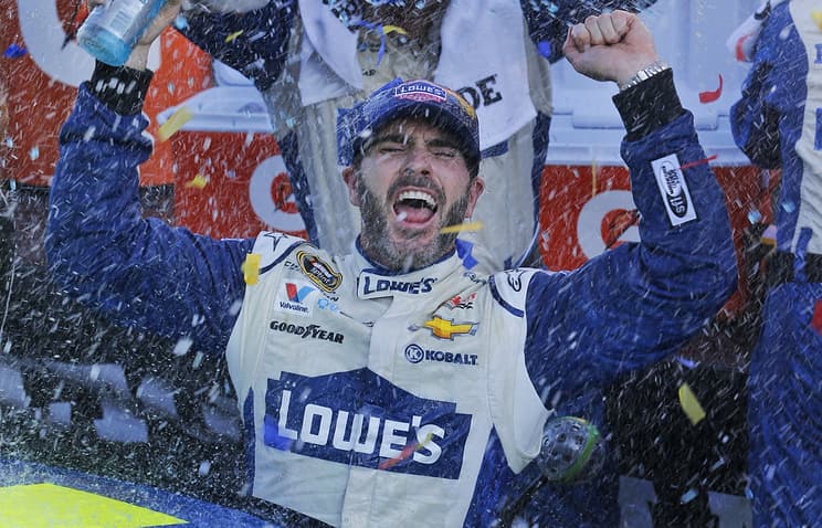 Poygachi Jimmi Jonson NASCAR’ning 7 karra chempioni bo‘ldi