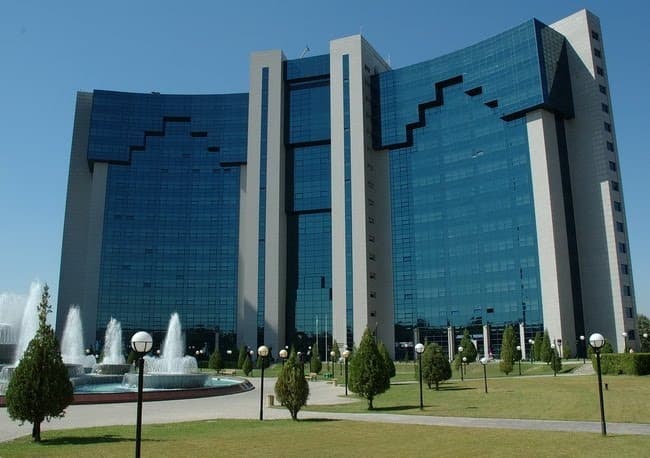 Farmon: 100 trln soʻmlik aktivlar xususiylashtiriladi