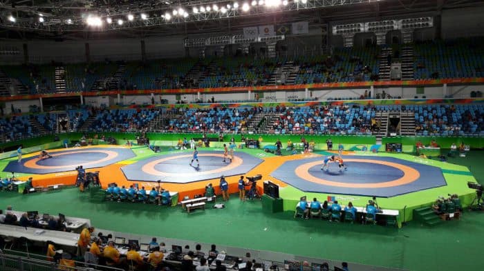 Erkin kurash. Raqibi gilamga chiqishni istamagani uchun Magomed Ibragimov kurashsiz keyingi bosqichga o‘tdi