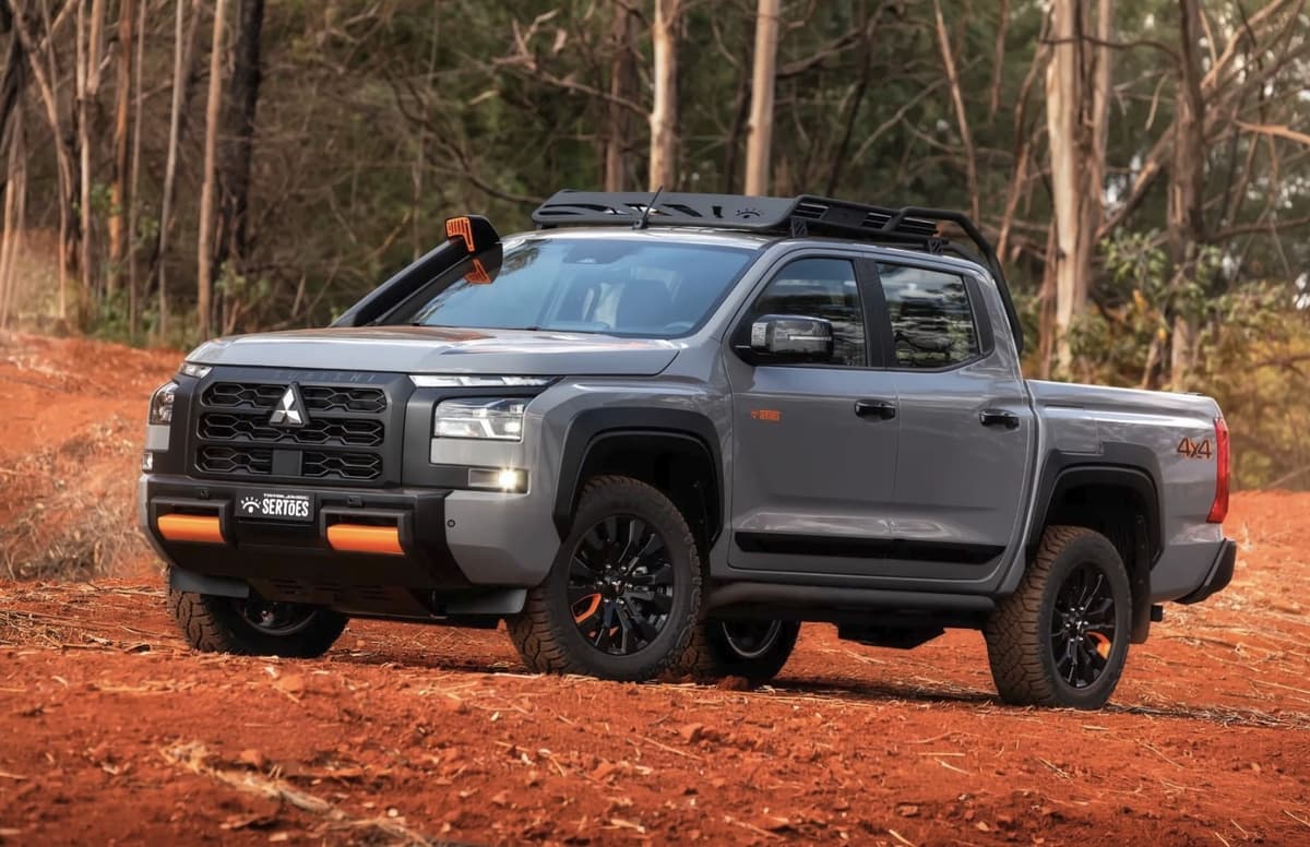 Mitsubishi томида белкураги бор пикап чиқарди – бу ҳазил эмас