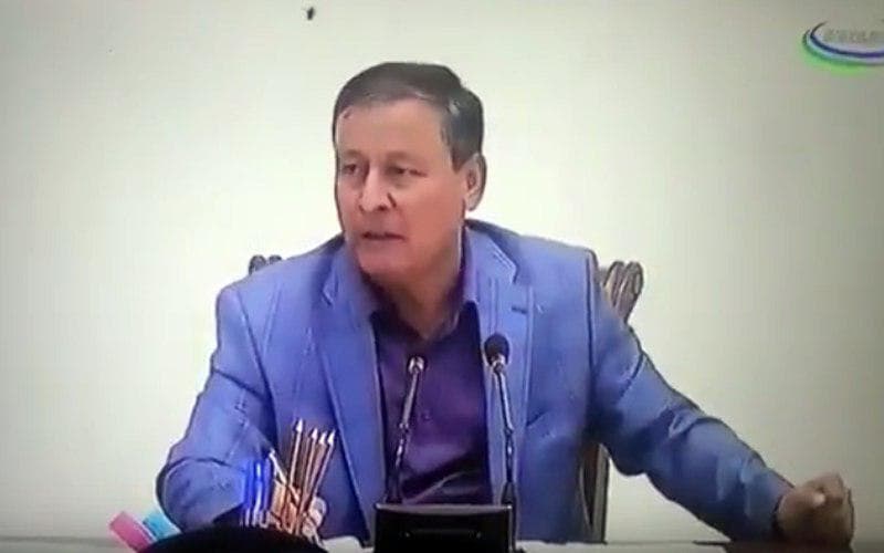 Hokim talaba, o‘qituvchi va shifokorlarni paxta yig‘im-terimiga jalb qilishni jinoyat deb atadi