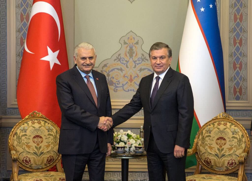 Shavkat Mirziyoyev Turkiya Bosh vazirini qabul qildi
