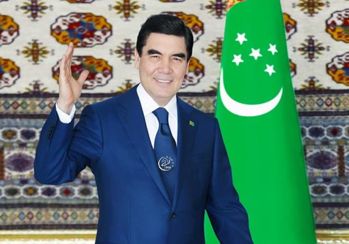 Turkmaniston prezidenti Ashxoboddagi turnir sovrindorlarini mukofotladi