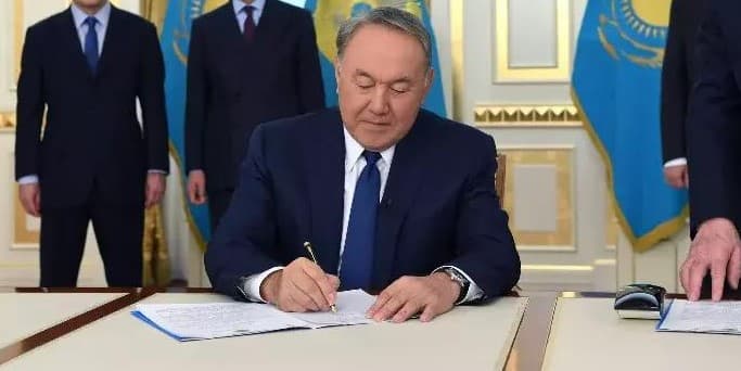 Nazarboyev Milliy komissiya tashkil etishga farmon berdi