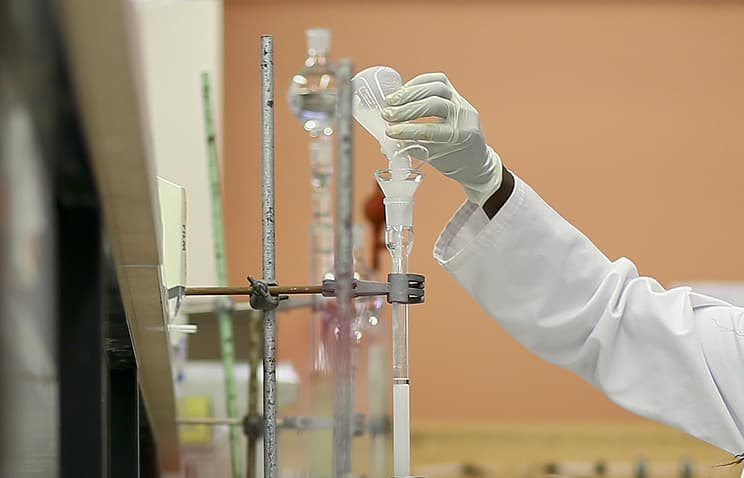 Олимлар дори ишлаб чиқаришни тезлаштирувчи янги дастурни яратишди