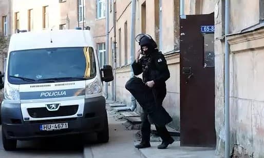 Latviyada firibgarlik ishi bo‘yicha 110 dan ortiq xitoylik qo‘lga olindi