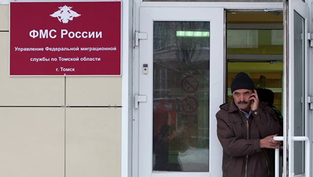 Moskva hokimi migrantlar uchun patent narxini oshirish taklifi bilan chiqdi