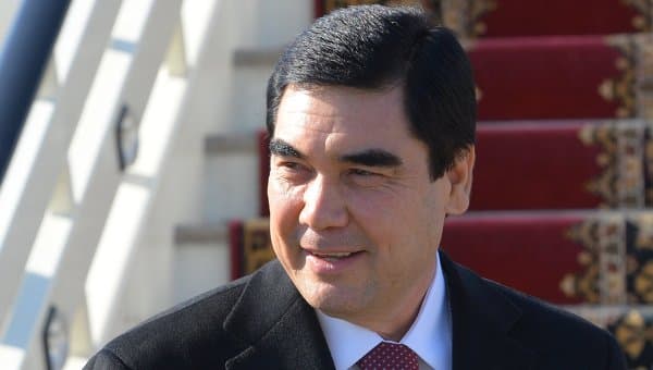 Turkmaniston rahbari "Qadr kechasi" sharafiga 600 nafardan ortiq kishini afv etdi