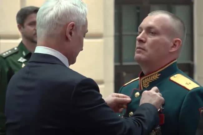Putin nazariga tushgan general Rossiya Qahramoni yulduzini olganidan ikki hafta oʻtib halok boʻldi