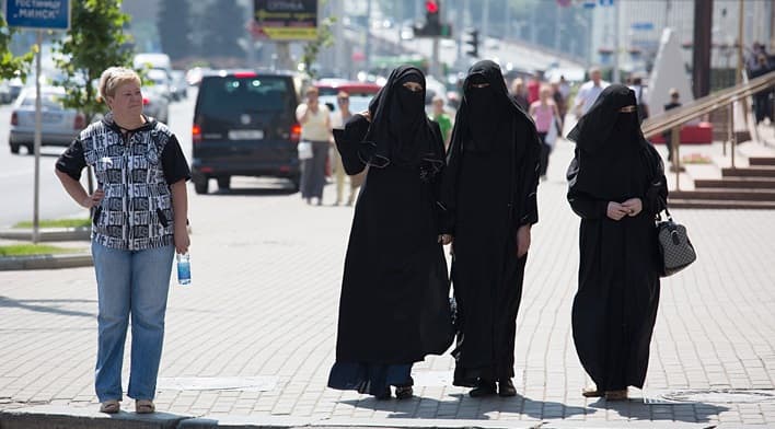 Niderlandiya quyi parlamenti hijoblarni taqiqlashni ma'qulladi