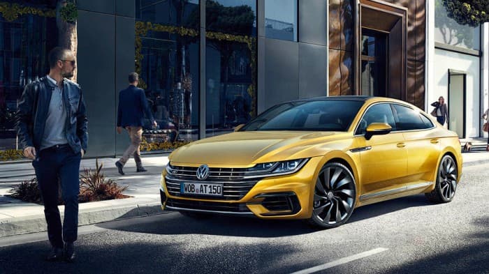 Volkswagen kupe shaklli sedanini taqdim etdi