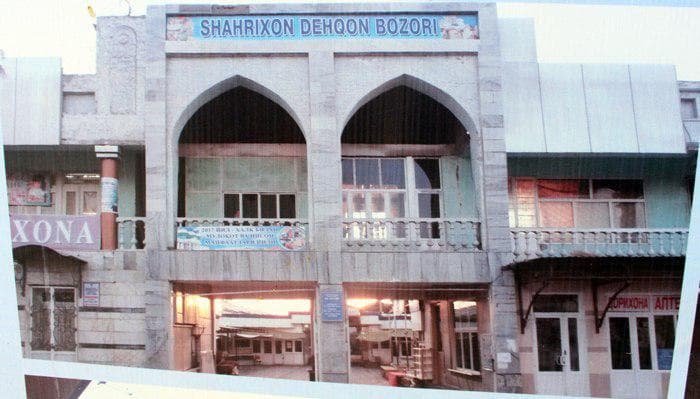 Shahrixondagi dehqon bozori o‘rnida yangi savdo majmuasi quriladi