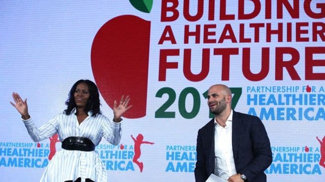 Mishel Obama Tramp ma'muriyatini keskin tanqid qildi