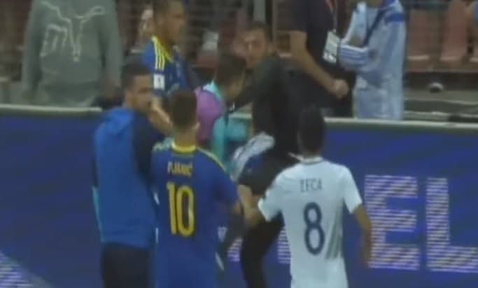JCh-2018: Bosniya va Gretsiya o‘rtasidagi uchrashuv ommaviy mushtlashuv bilan yakunlandi