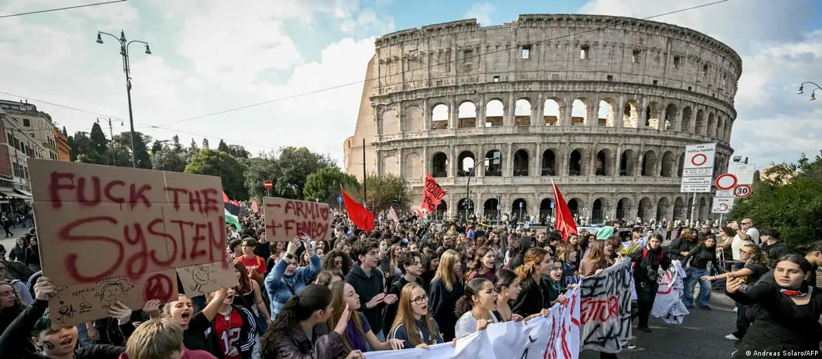 Qimmatçilik Italiyada yuz minglab odamlarni köçaga olib çiqdi