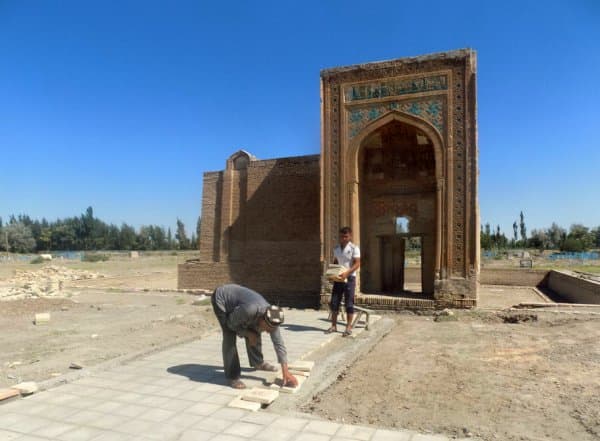 Deputat so‘rovi bilan tarixiy qadamjo obodonlashtirilmoqda
