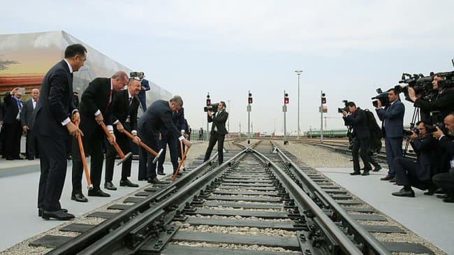 Boku-Tbilisi-Qars - Yevropa va Osiyo o‘rtasidagi eng qisqa yo‘l
