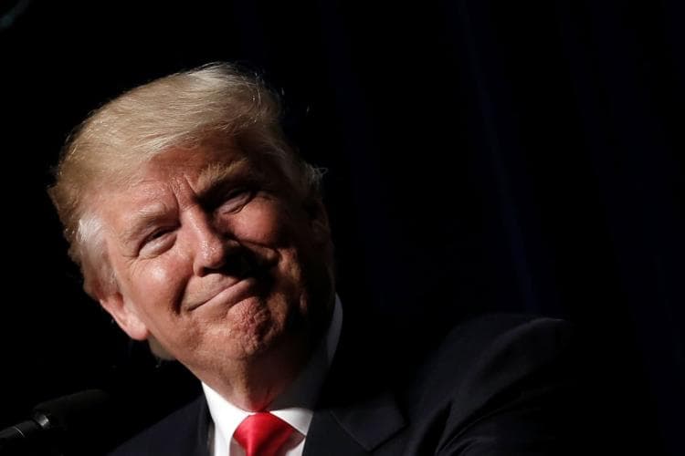Donald Tramp chizgan surat 30 ming dollarga sotildi