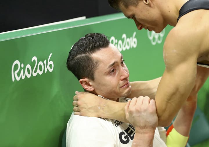 U xuddi yosh bola singari yig‘ladi yoxud germaniyalik gimnastikachining jasorati haqida