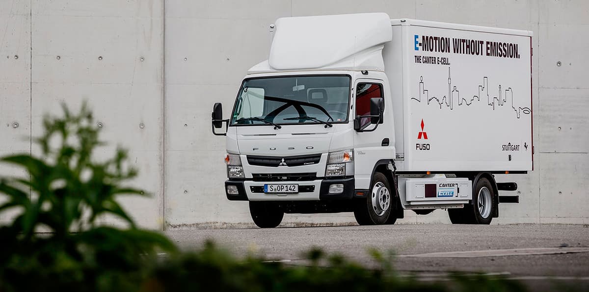 Daimler 5 дақиқада қувватланувчи электр юк машинаси ишлаб чиқаришга ваъда бермоқда