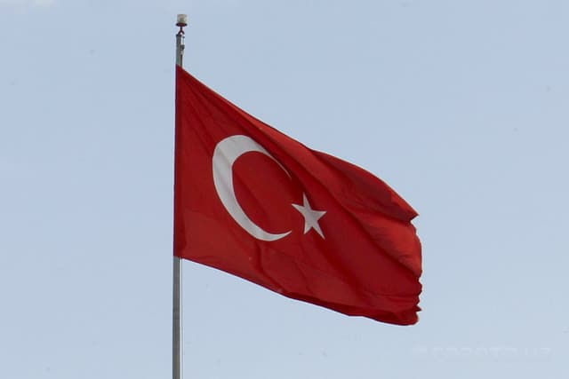«O‘zbekturizm» vaziyat barqarorlashmagunicha Turkiyaga bormaslikni tavsiya qilmoqda