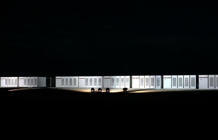 Tesla Avstraliyada dunyodagi eng katta akkumulyatorni qurdi