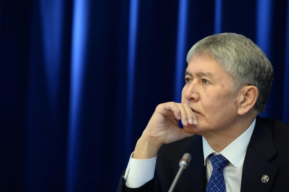 Atambayev o‘z lavozimida qachongacha qolishiga oydinlik kiritdi
