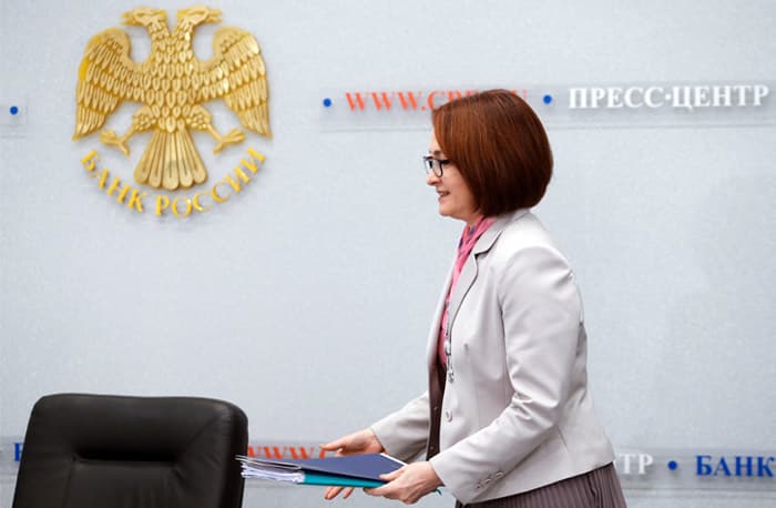 Putin Rossiya Markaziy banki rahbari vakolatini uzaytirmoqchi