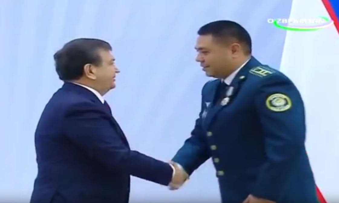 Mudofaa qobiliyatini oshirishda katta hissa qo‘shgan Vatan himoyachilari taqdirlandi