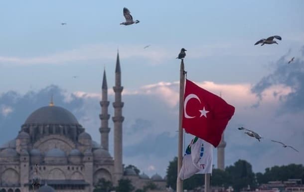 Turkiya Niderlandiyaga ikkita norozilik notasi yubordi