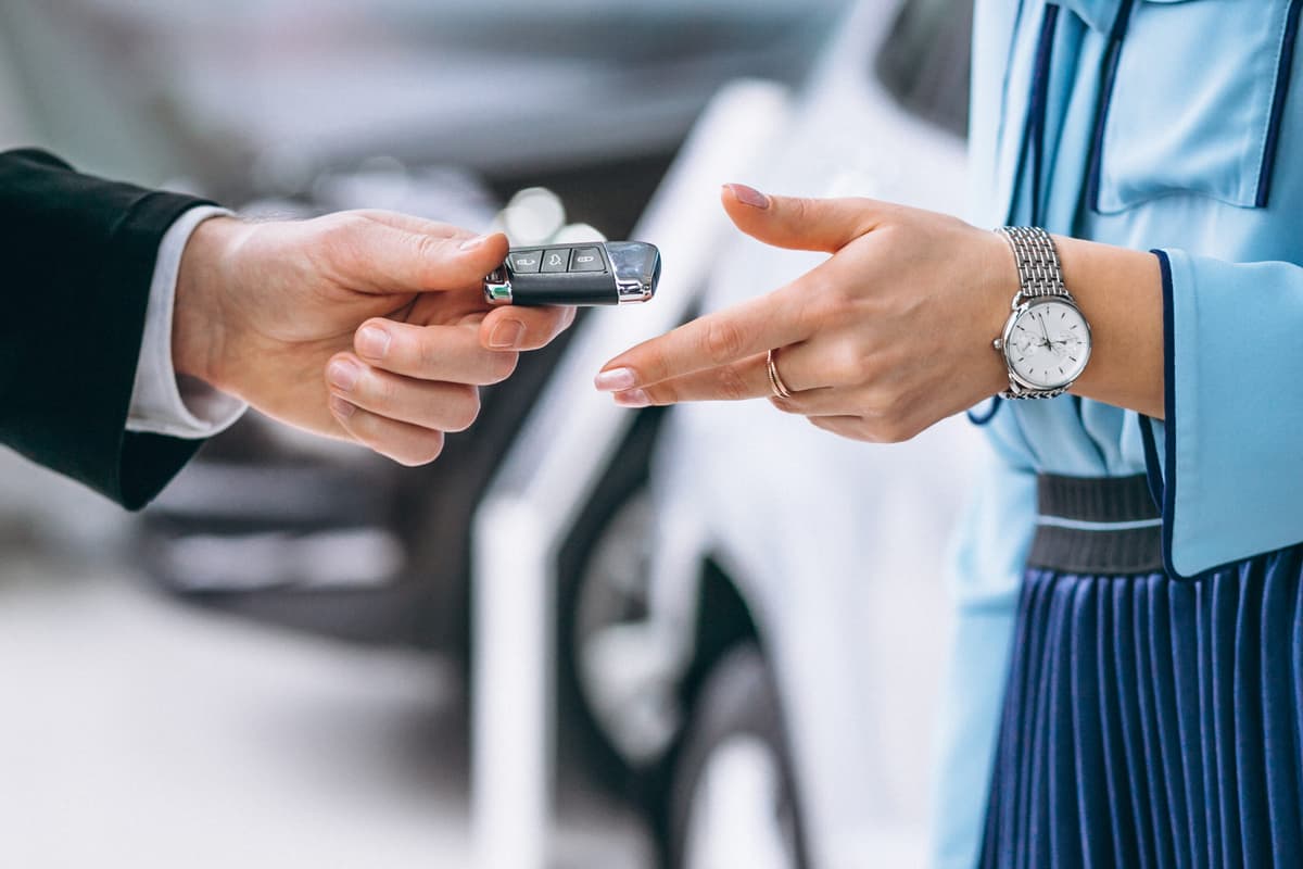 Как оформить куплю-продажу автомобиля в Узбекистане в 2026 году