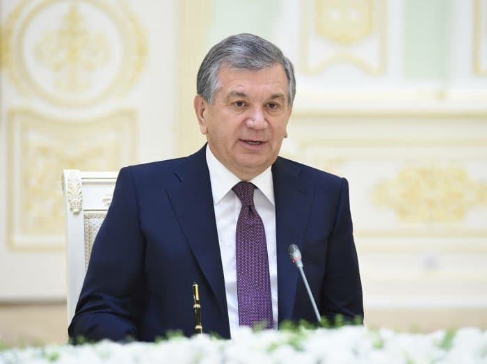 Prezident tez tibbiy yordamdagi kamchiliklarni tanqid qildi