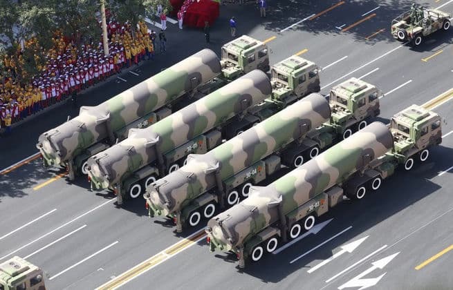 OAV: Xitoy Rossiya bilan chegaraga yaqin hududda qit'alararo raketalarini joylashtirdi