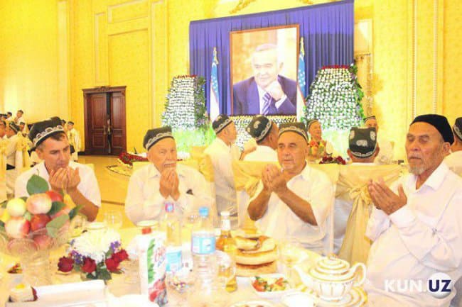 Andijonda Islom Karimov xotirasiga ehson oshlari berildi