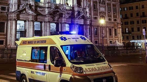 Rimda ikki ruhoniyga hujum qilindi