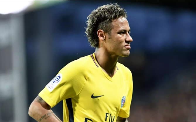 Neymar “Barselona”ga qarshi da'vo arizasi bermoqchi