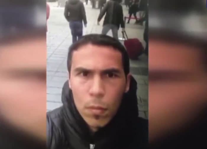 Turkiya politsiyasi tungi klubdagi teraktni sodir etishda gumon qilinayotgan erkakning selfisini namoyish qildi
