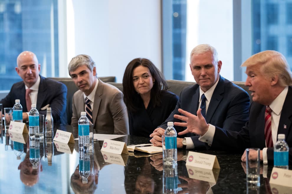 Google, Apple va Uber musulmonlar qayd qilinuvchi ro‘yxatning yaratilishida ishtirok etishdan bosh tortdi