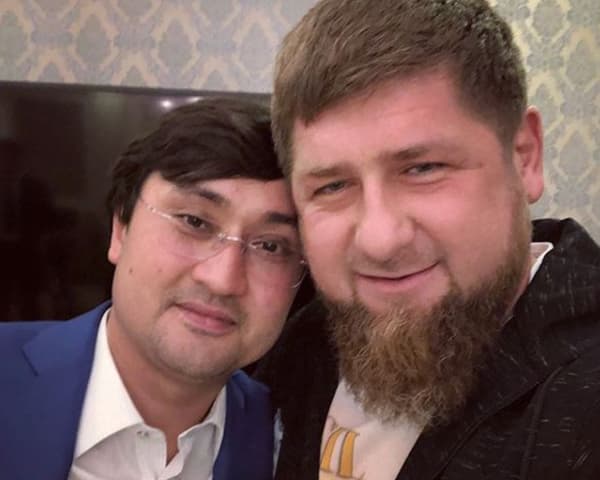 Ramzon Qodirov O‘zbekiston Prezidentining kuyoviga: "Chechenistonda ham sening qo‘rg‘oning bor!"