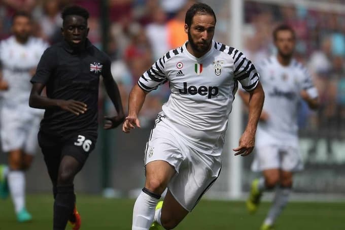 Higuain – A Seriyaning eng ko‘p maosh oladigan futbolchisi
