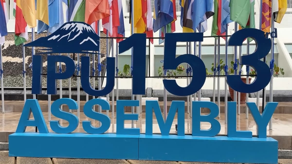 Хорижий парламентлар вакиллари Самарқандда ўтказилган ёш парламентарийлар XII глобал конференциясини юқори баҳолашди