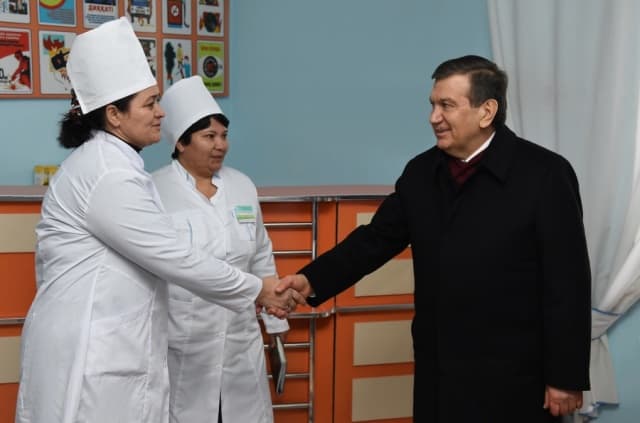 Shavkat Mirziyoyev: "375 ming bola va 80 mingga yaqin homilador ayol bepul vitamin va mineral komplekslari bilan ta'minlanadi"