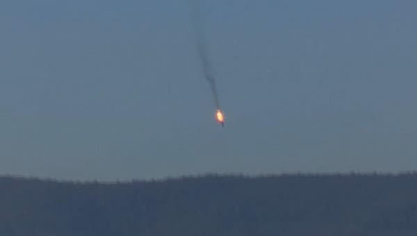 Turkiya hukumati Rossiyaning Su-24 samolyotini urib tushirgan ikki uchuvchini hibsga oldi   