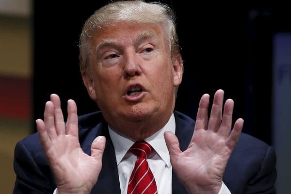 Трамп Россия томонидан киберҳужумлар бўлганига шубҳа билдирди