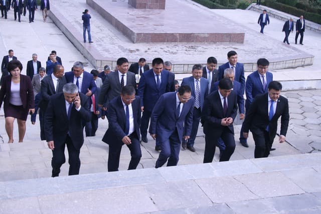 O‘shga yo‘l oladigan delegatsiyaga Adham Ikromov boshchilik qiladi